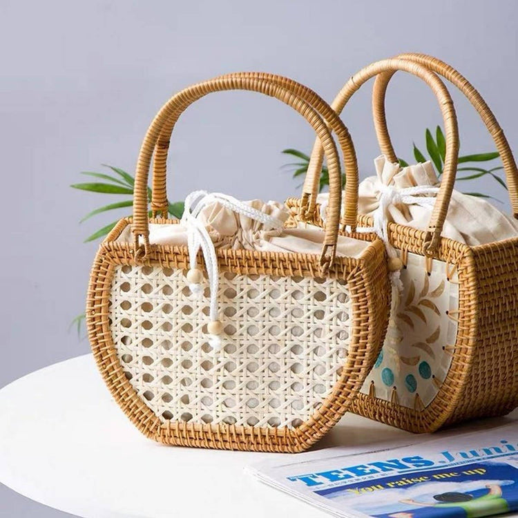 HANDMADE RATTAN BASKET BAG