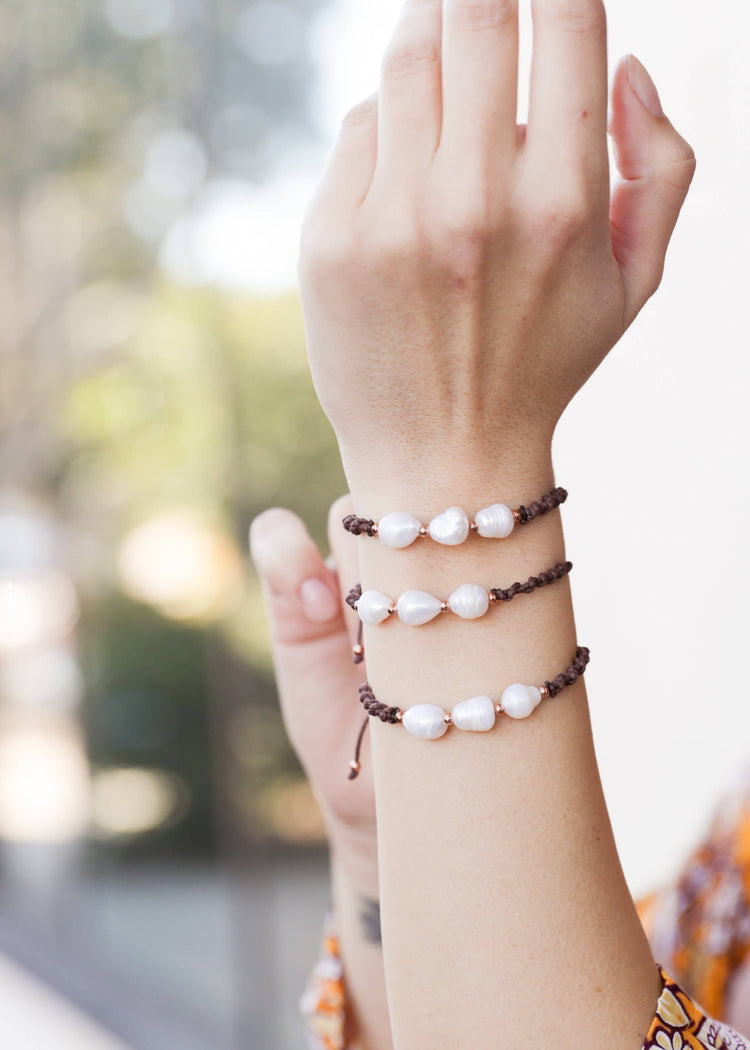 Beach Party Pearl Bracelet