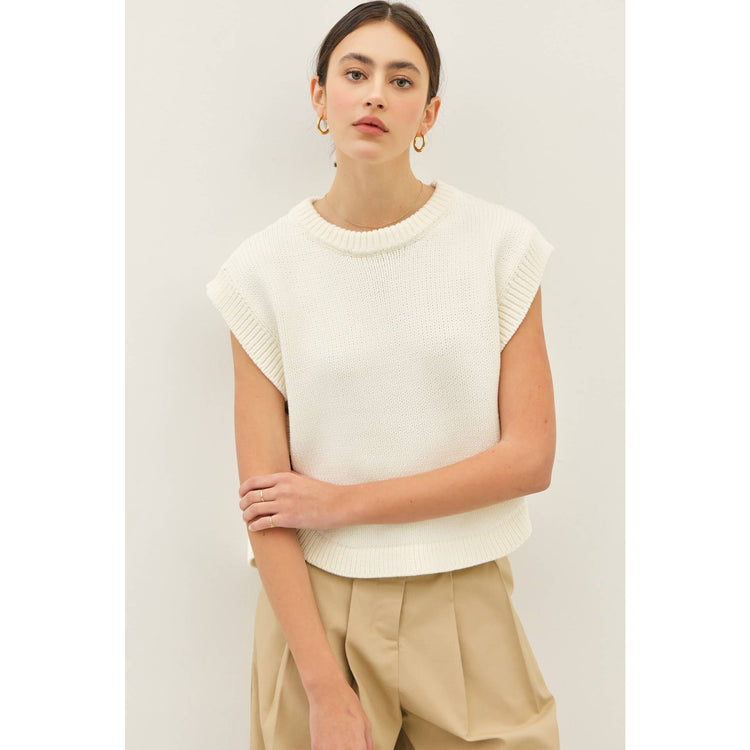 ROUND NECK HI-LO SWEATER VEST WITH SIDE BUTTONS