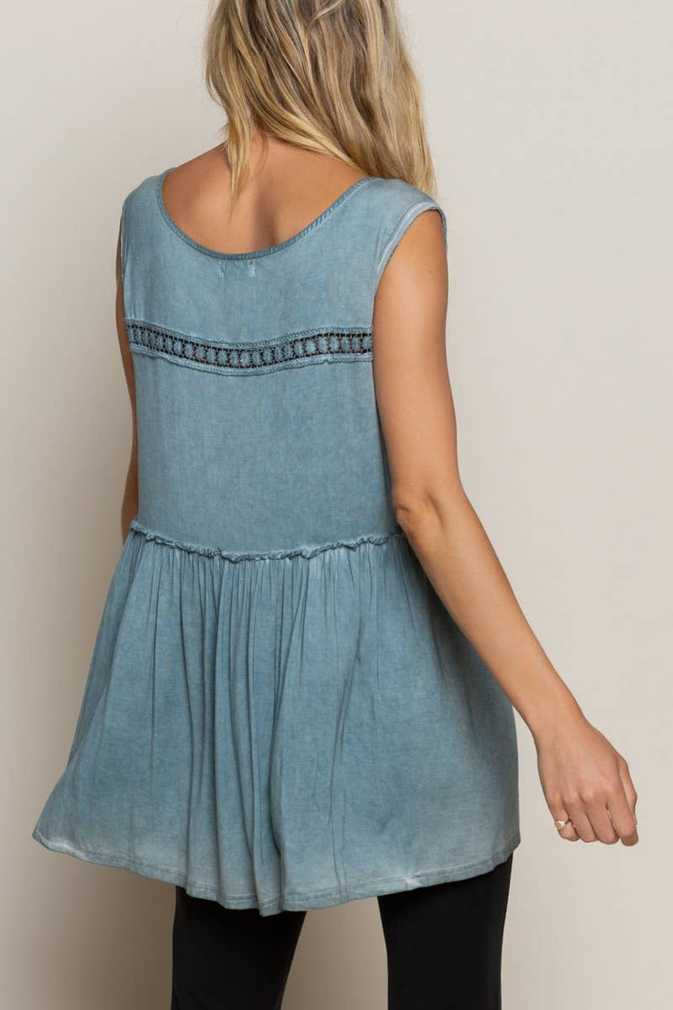 Sleeveless loose fit v-neck babydoll casual knit top