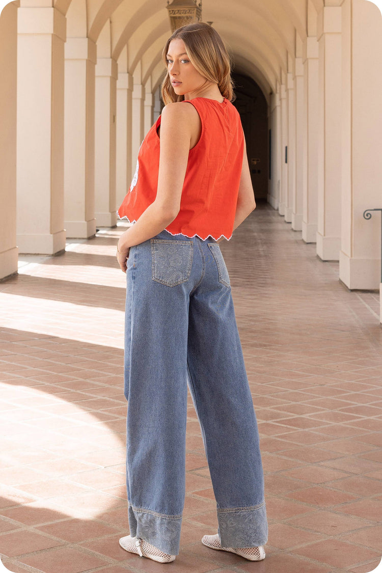 Floral Embroidery Sleeveless Top