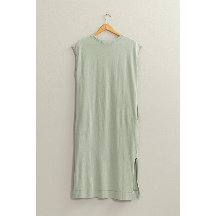 Comfy Sleeveless Midi Dress