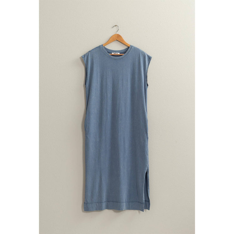 Comfy Sleeveless Midi Dress