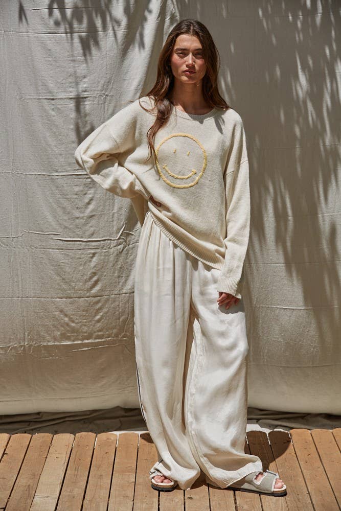 W2232 | Knit Sweater Smiley Face Pullover Top