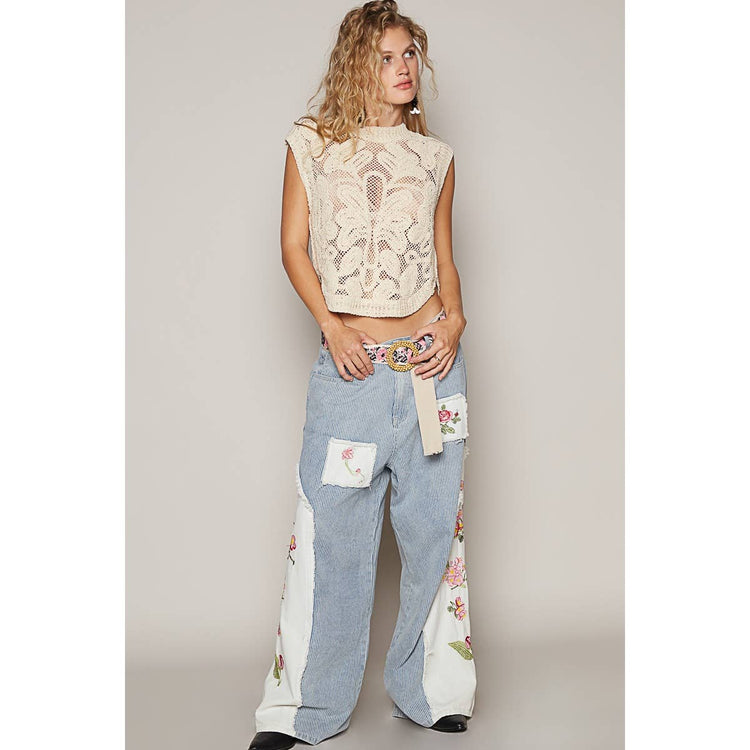 Round neck sleeveless solid crochet top