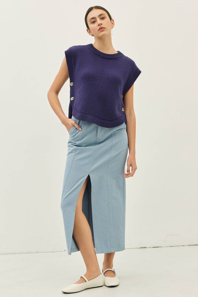 ROUND NECK HI-LO SWEATER VEST WITH SIDE BUTTONS