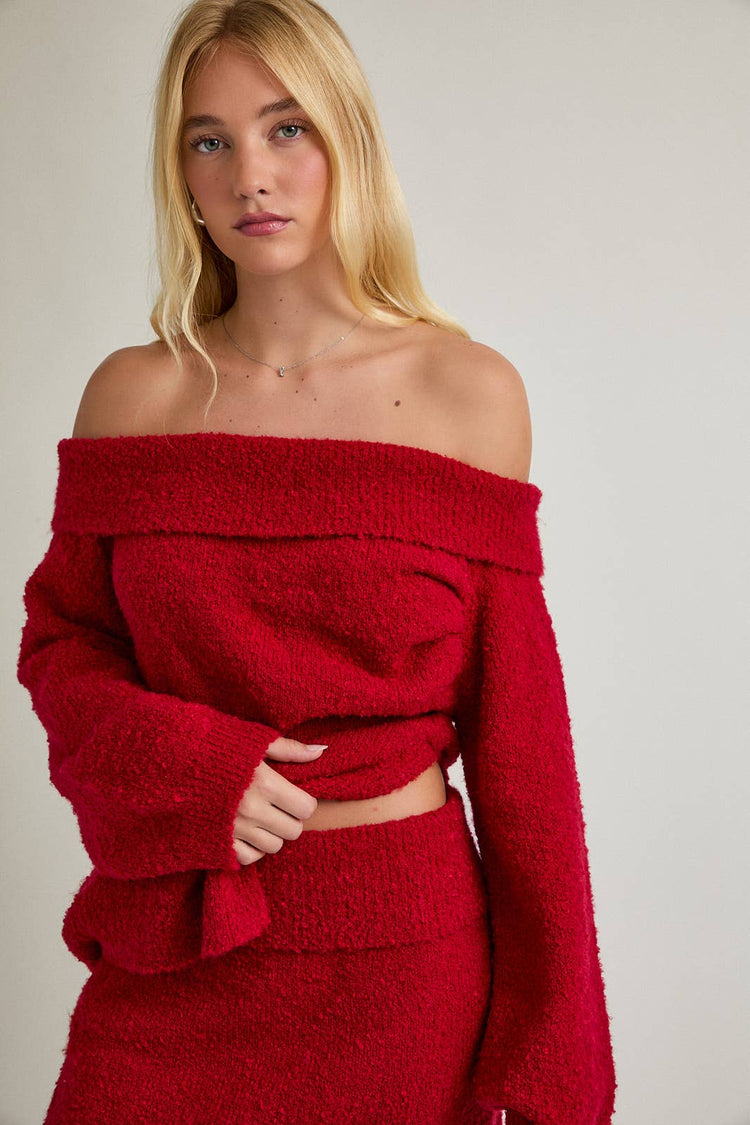 OFF SHOULDER ASYMMETRICAL TEXTURE SWEATER & MINI SKIRT