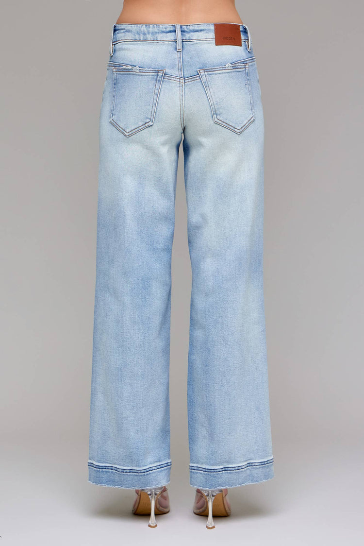 Light Wash Distressed Stretch 33" Inseam Wide leg