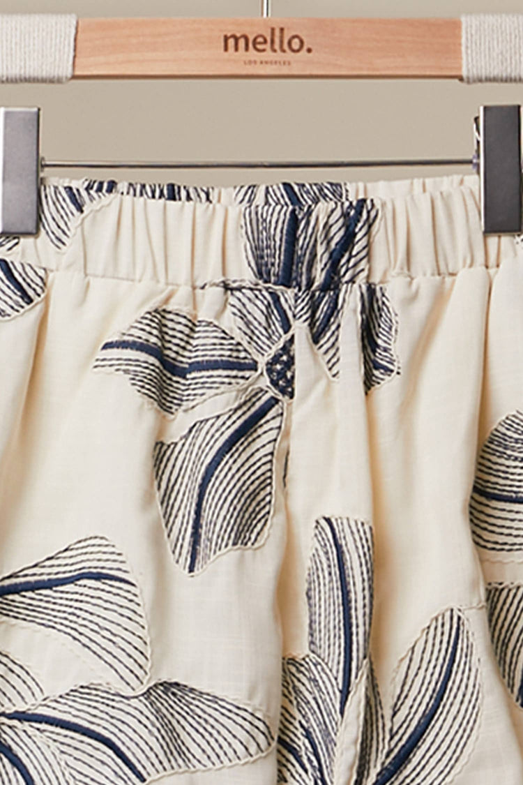 Floral Print Elastic Waist Shorts