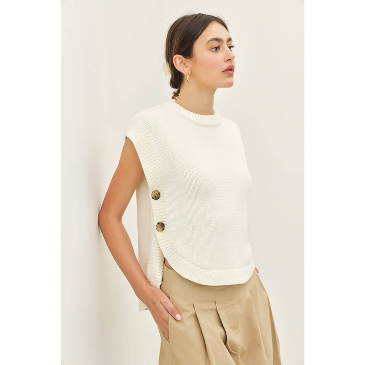 ROUND NECK HI-LO SWEATER VEST WITH SIDE BUTTONS