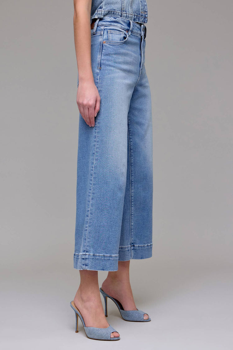 Medium Light Stretch Clean Crop Wide leg
