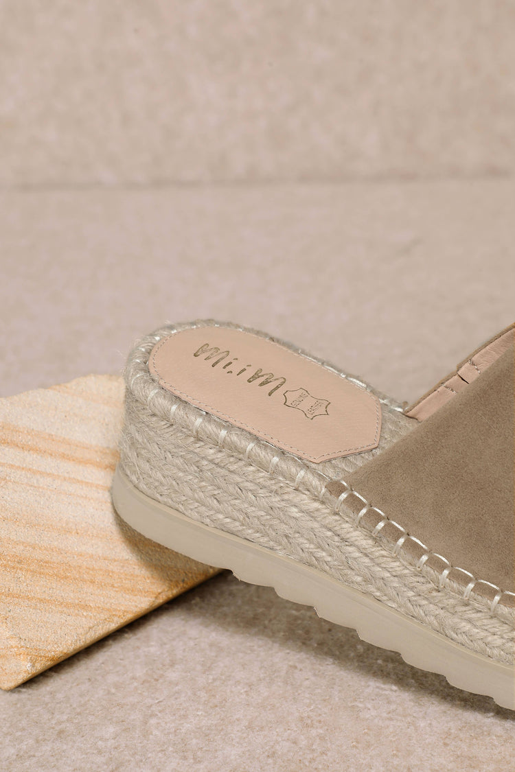 EVA - Slip on platform