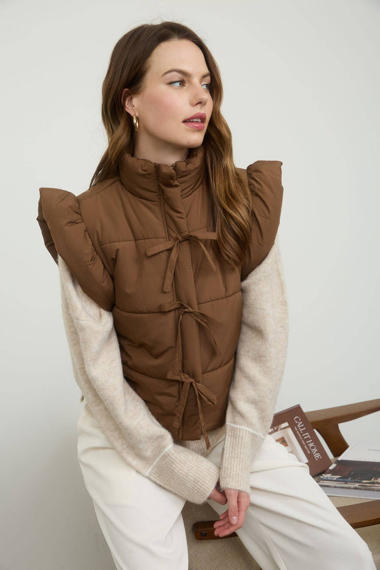 FLUTTER SLEEVE BOW DETAIL ZIP-UP PUFFER VEST
