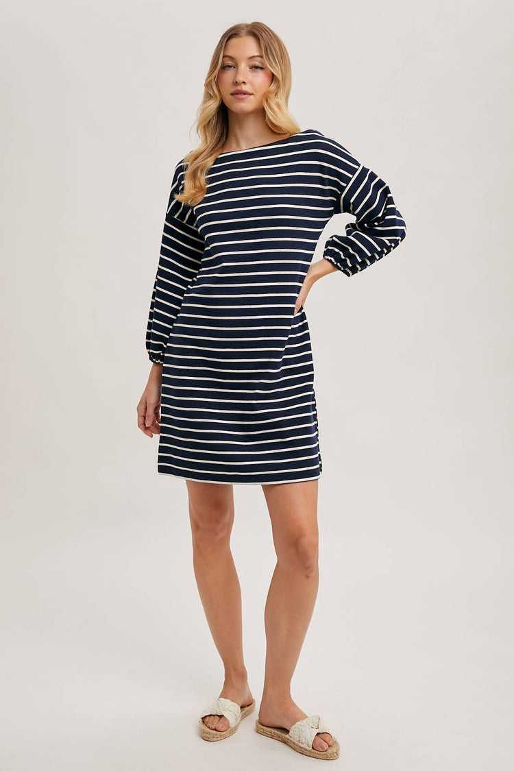 STRIPED 3/4 SLEEVED KNIT DRESS