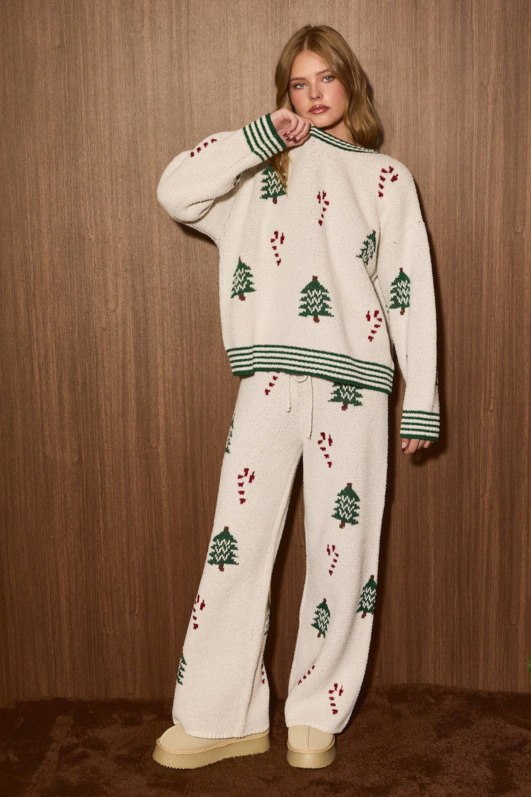 KNIT SWEATER TOP WITH "CHRISTMAS TREE" ALL OVER