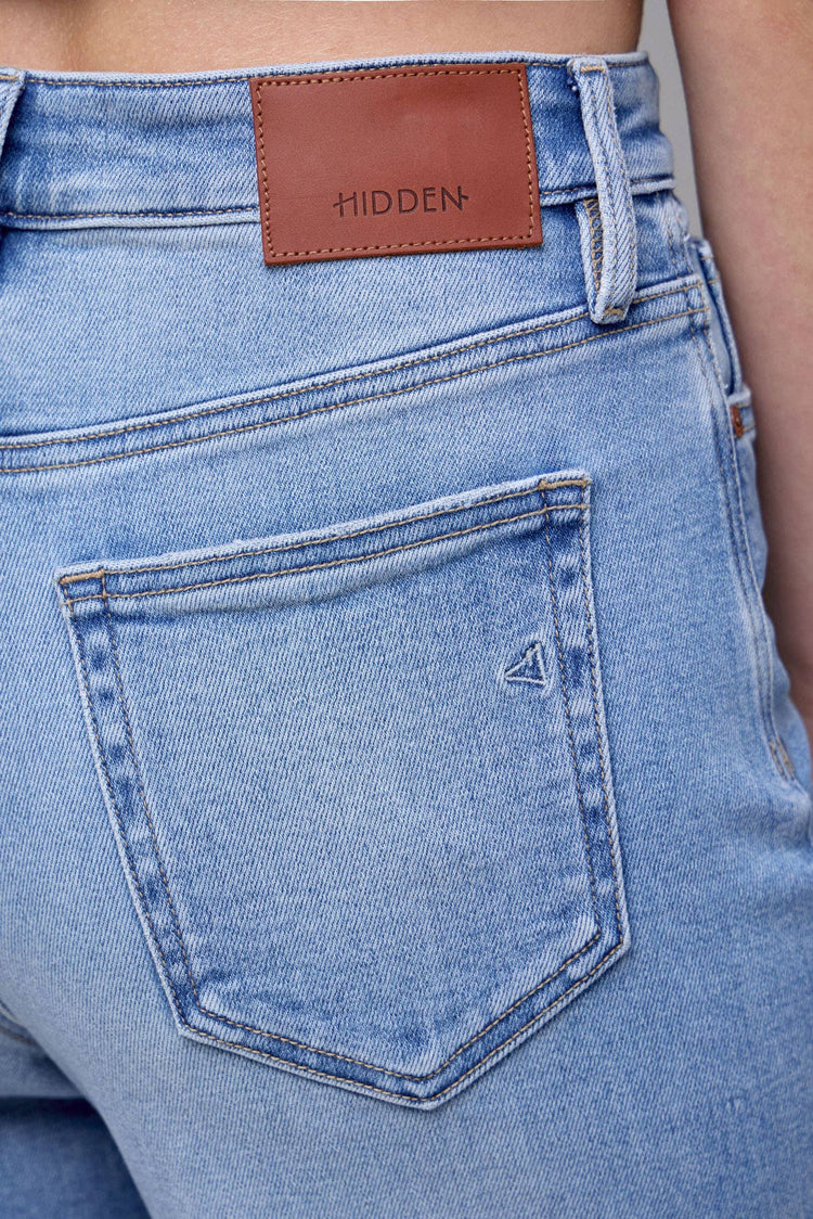 Medium Light Stretch Clean Crop Wide leg