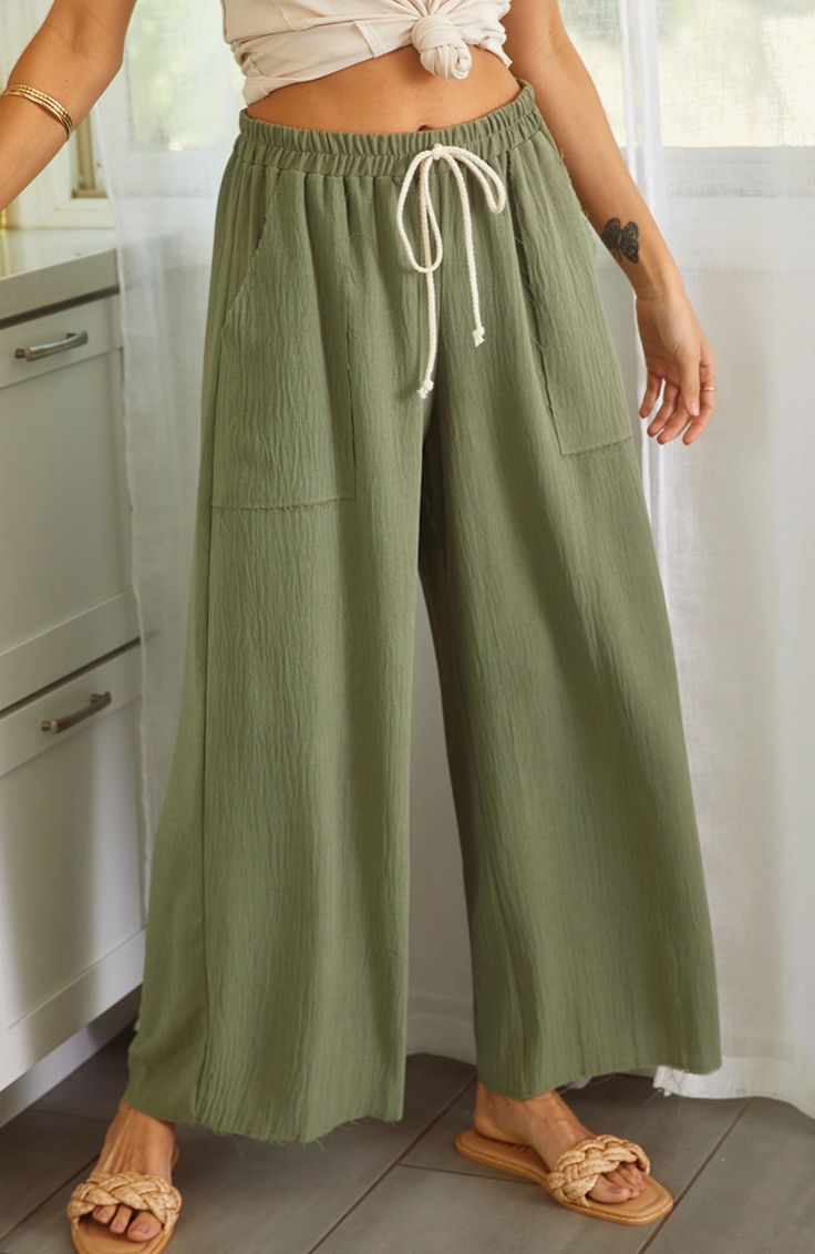 Solid Wide Leg Pants with Pockets