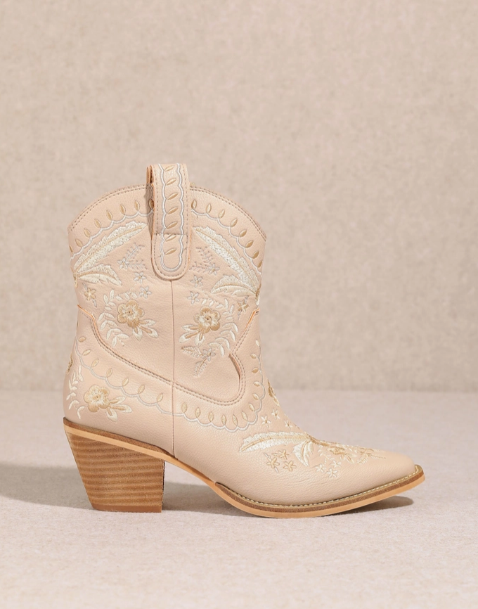 Corral Western Embroidered Boot