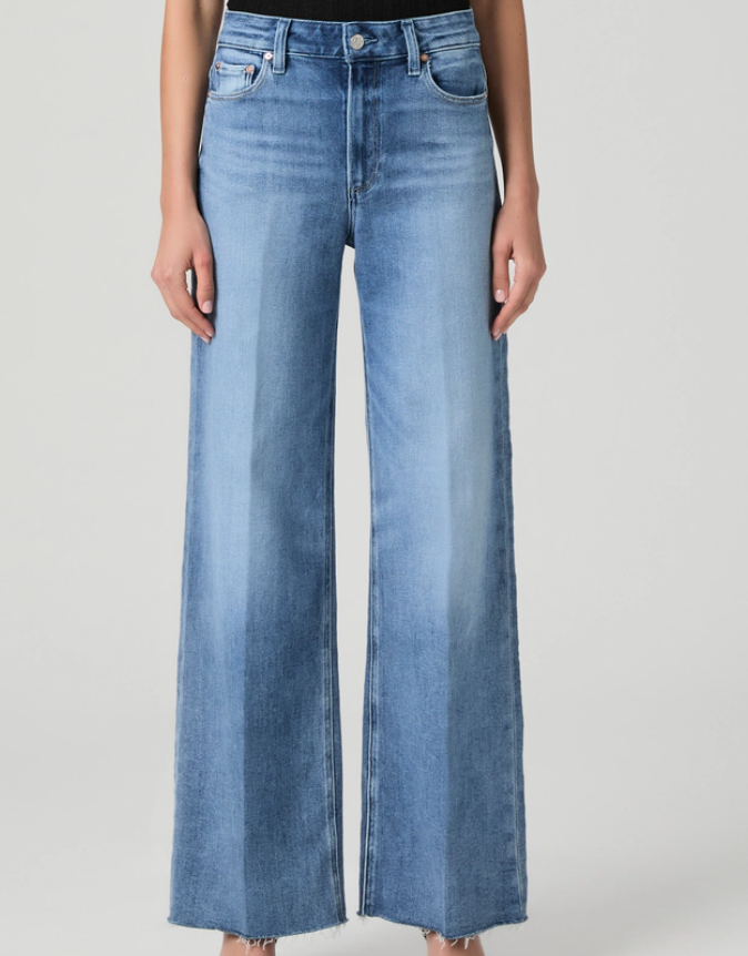 Anessa 31 In Raw Hem