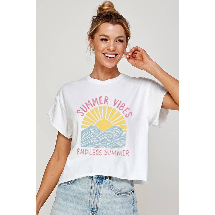 SUMMER VIBES GRAPHIC CROP TOP