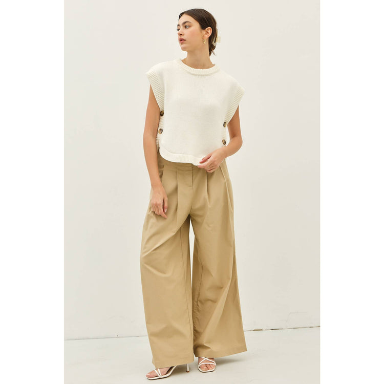 ROUND NECK HI-LO SWEATER VEST WITH SIDE BUTTONS