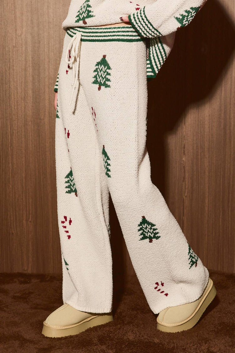 WIDE LEG SWEATER PANTS WITH "CHRISTMAS TREE" ALL OVER