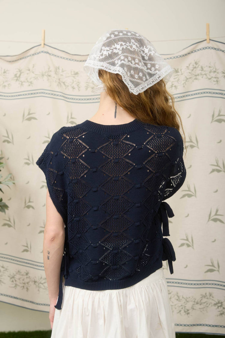 CLIP DOT SHORT SLEEVE SIDE TIE CROCHET SWEATER