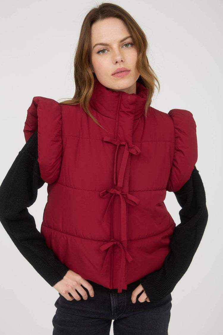 FLUTTER SLEEVE BOW DETAIL ZIP-UP PUFFER VEST