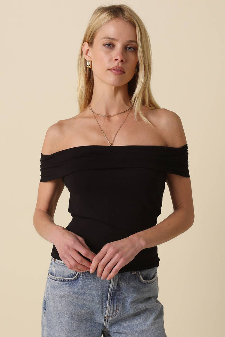 Leslie Off Shoulder Top