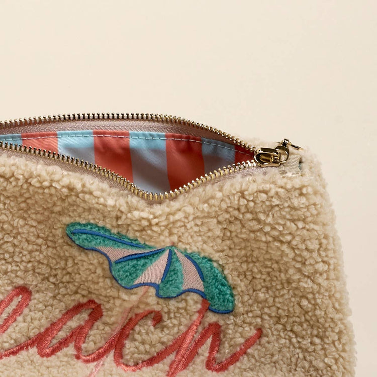 Teddy Pouch–Beach Edit