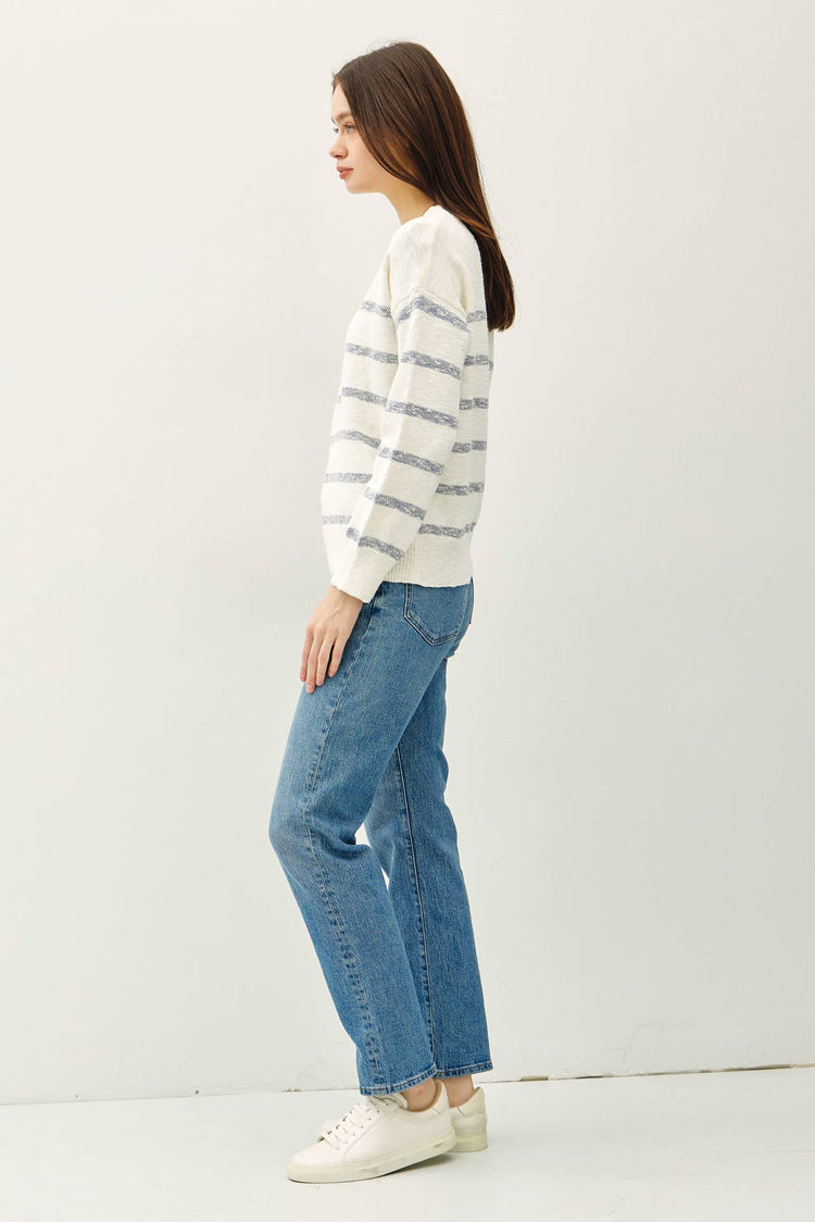 HEATHER STRIPED LONG SLEEVE SWEATER