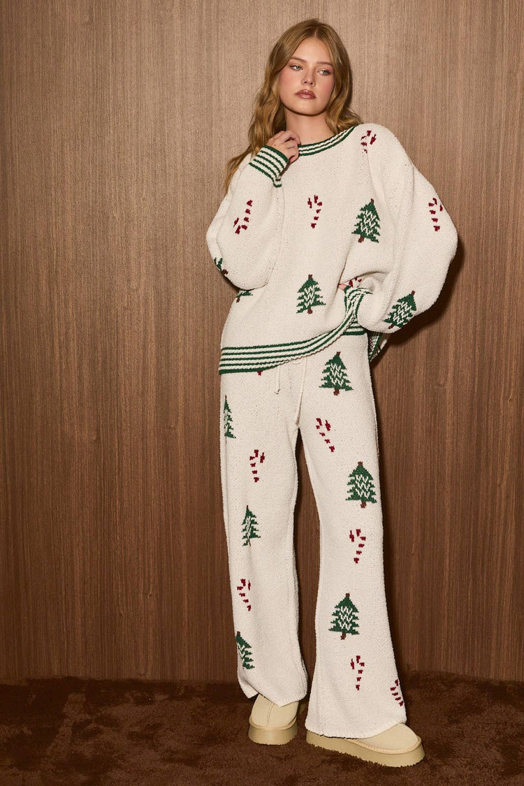 WIDE LEG SWEATER PANTS WITH "CHRISTMAS TREE" ALL OVER