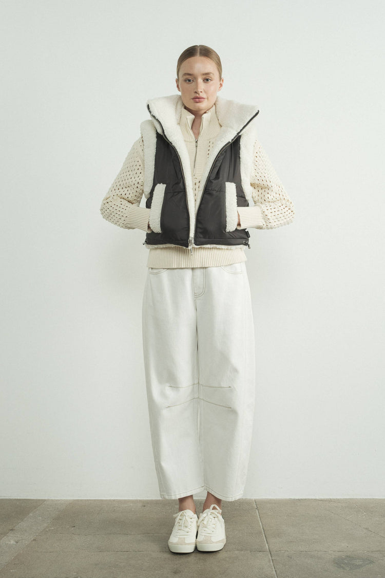 HOLIDAY REVERSIBLE SHERPA COZY VEST