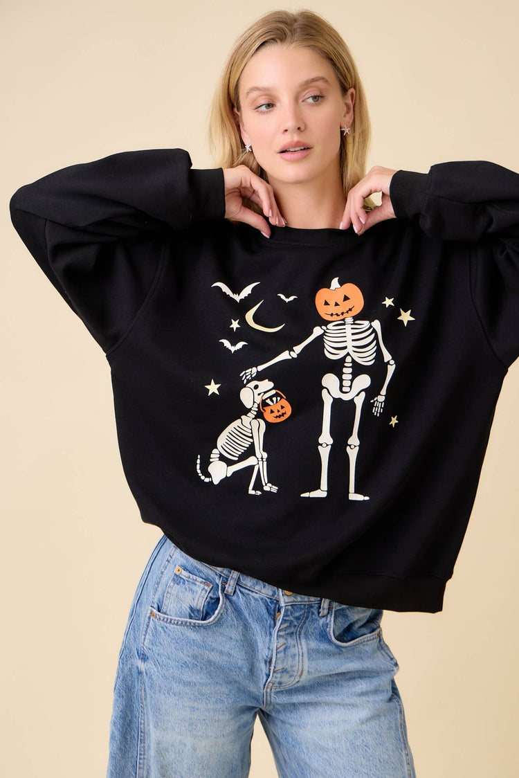 Halloween Pumpkin Skeleton Printed Graphic Crewneck