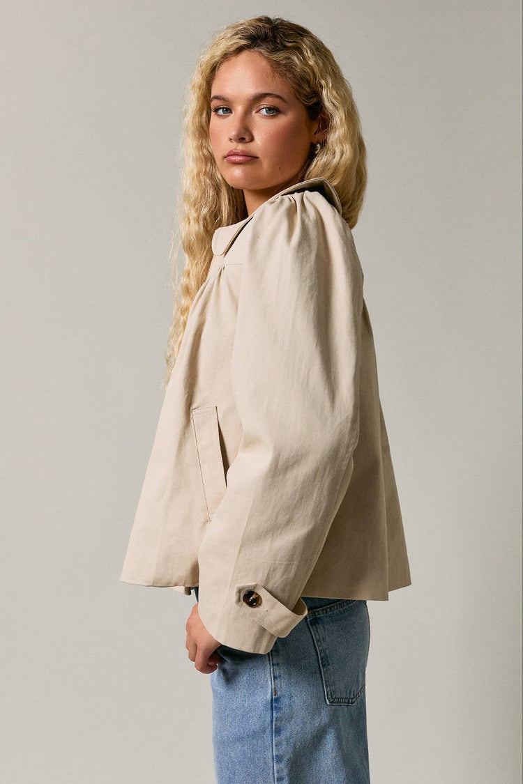 PETER PAN COLLAR RUCHED OVERSIZED JACKET
