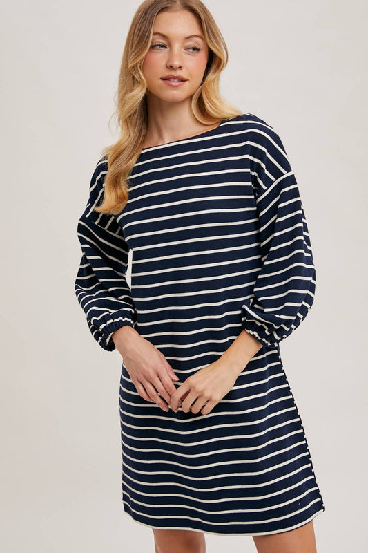 STRIPED 3/4 SLEEVED KNIT DRESS