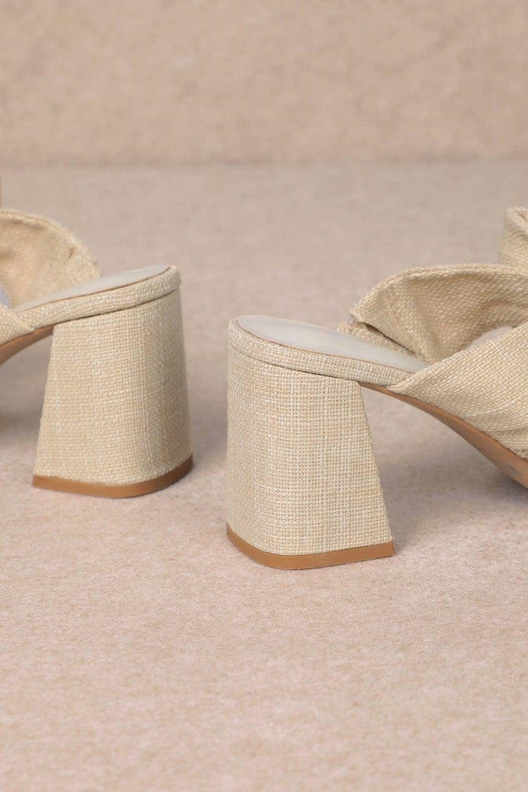 LUCY DOUBLE RIBBON STRAP FLARE BLOCK HEEL