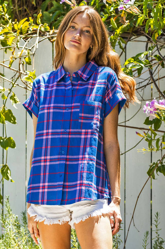 Short Sleeve Plaid Button Down Shirt