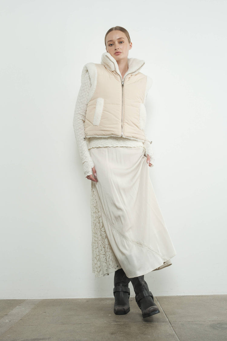 HOLIDAY REVERSIBLE SHERPA COZY VEST