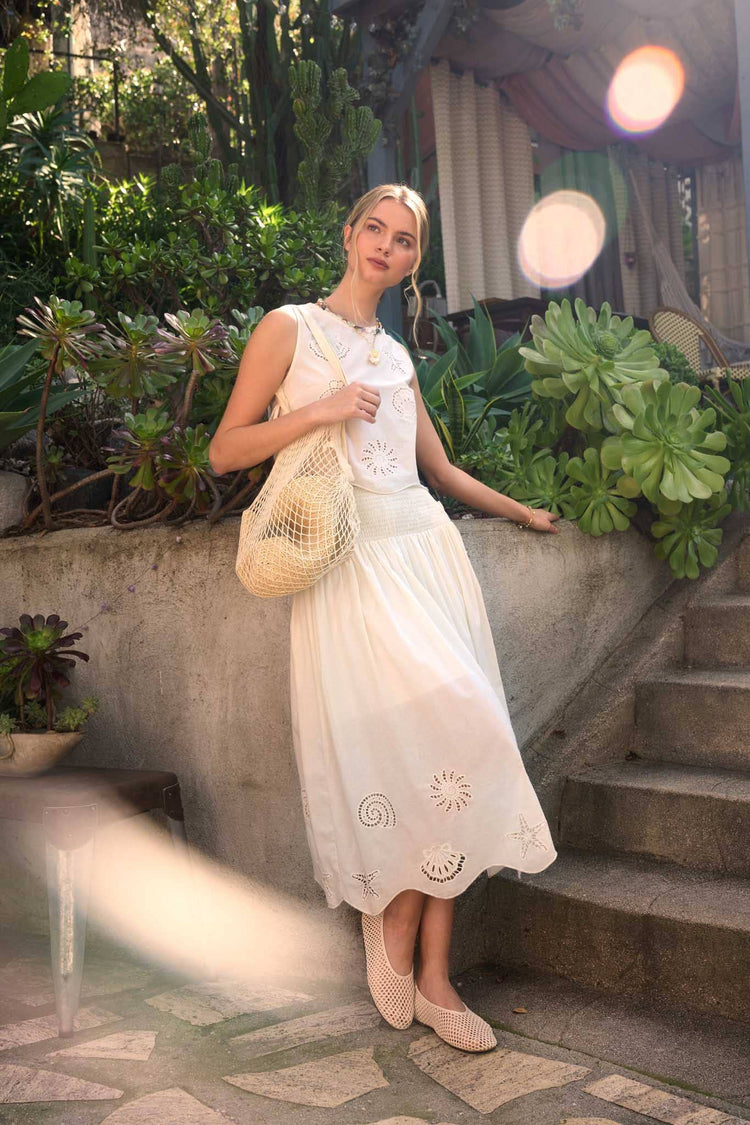 NAUTICAL EYELET SIDE TIE DETAIL SLEEVELESS TOP