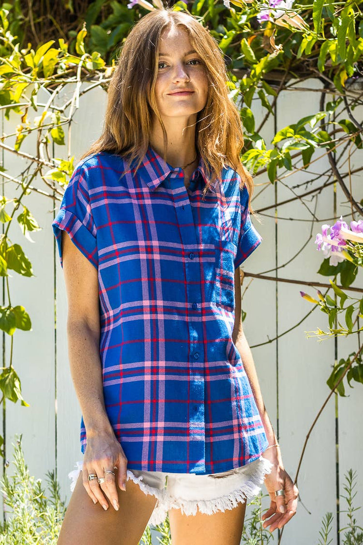 Short Sleeve Plaid Button Down Shirt