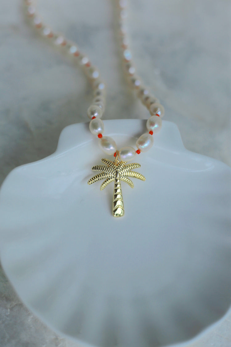 Gypsea Palm Necklace