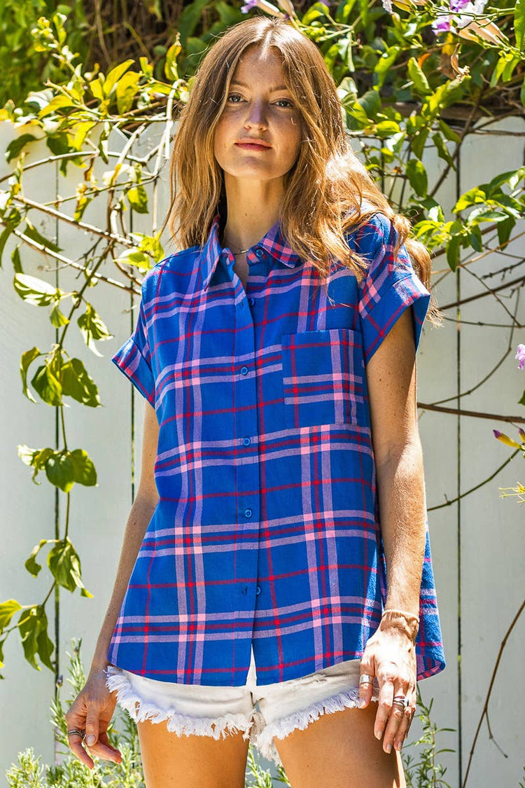 Short Sleeve Plaid Button Down Shirt