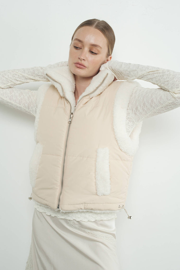 HOLIDAY REVERSIBLE SHERPA COZY VEST