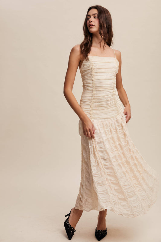 Elegant Ruched Bow-Back Maxi Dress