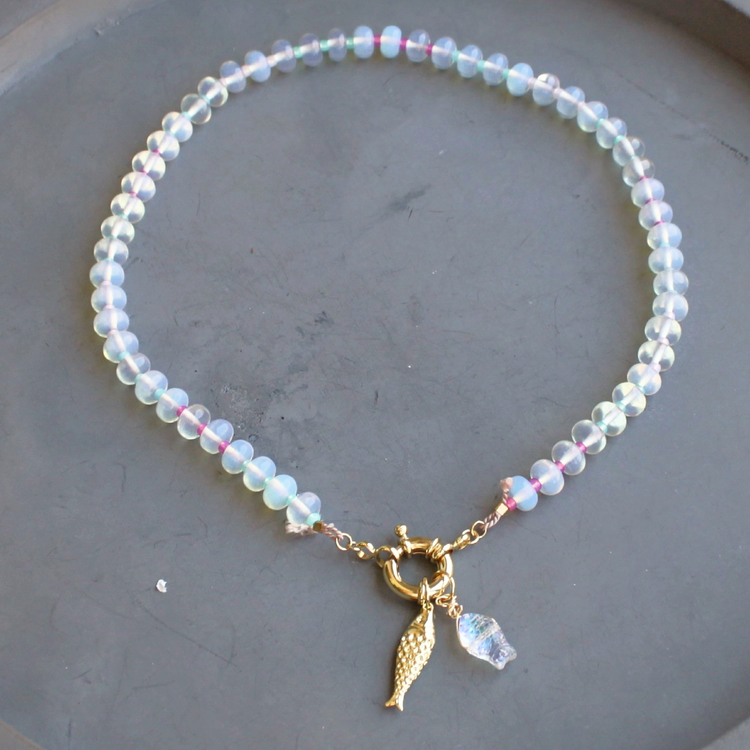 Mirage Stone Candy Fish Necklace
