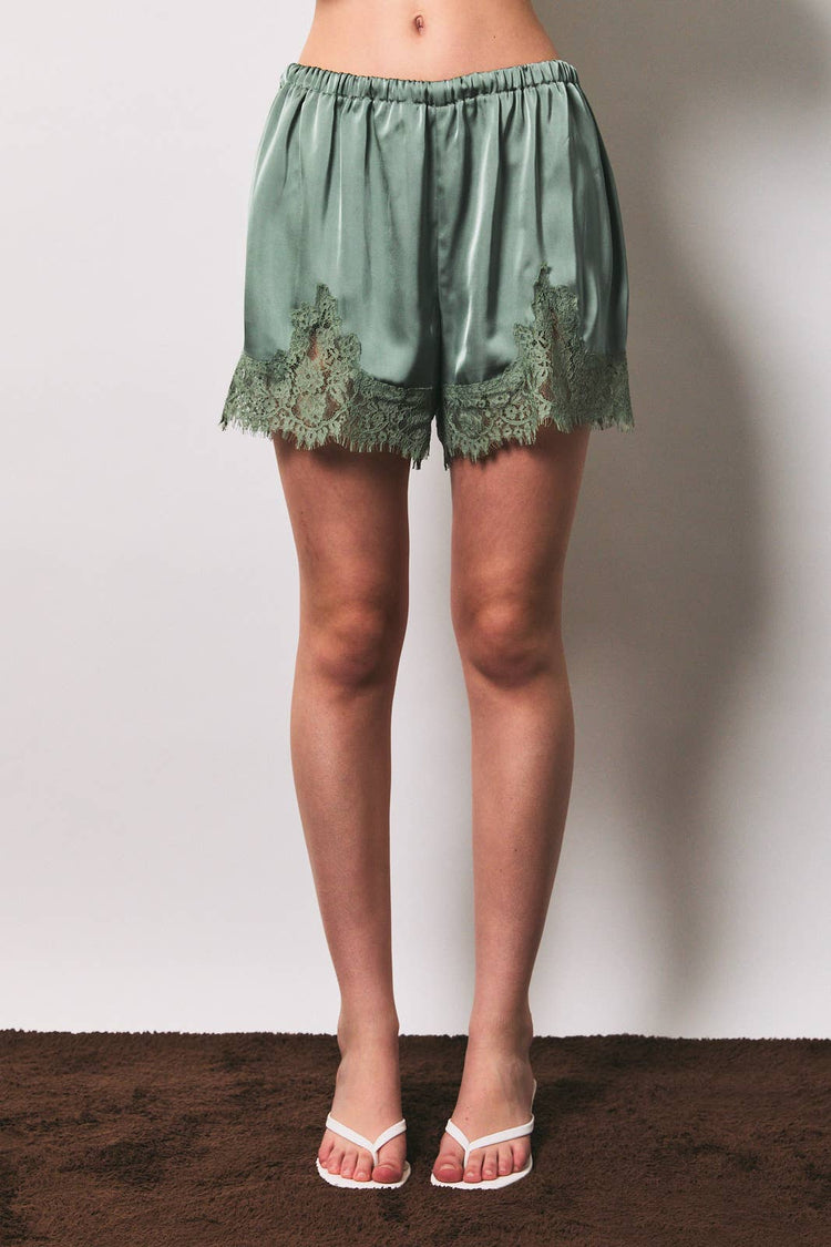 ELASTIC WAIST MID RISE LACE TRIM SHORTS