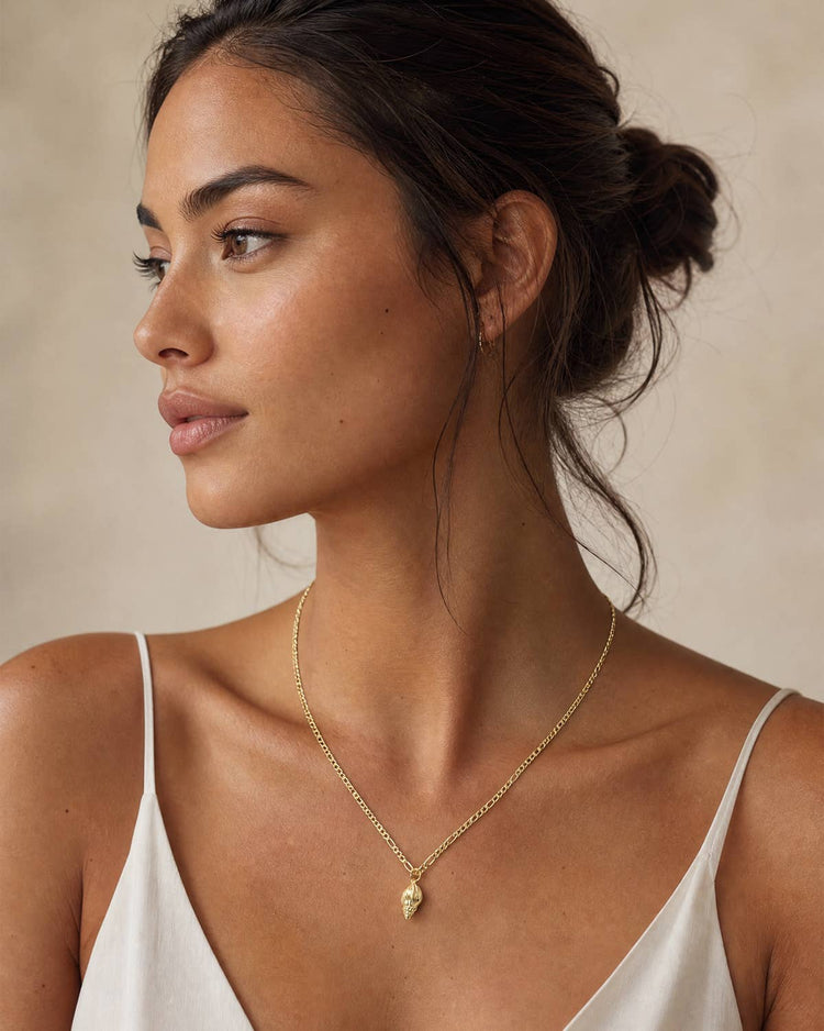 Hear the Horizon Necklace