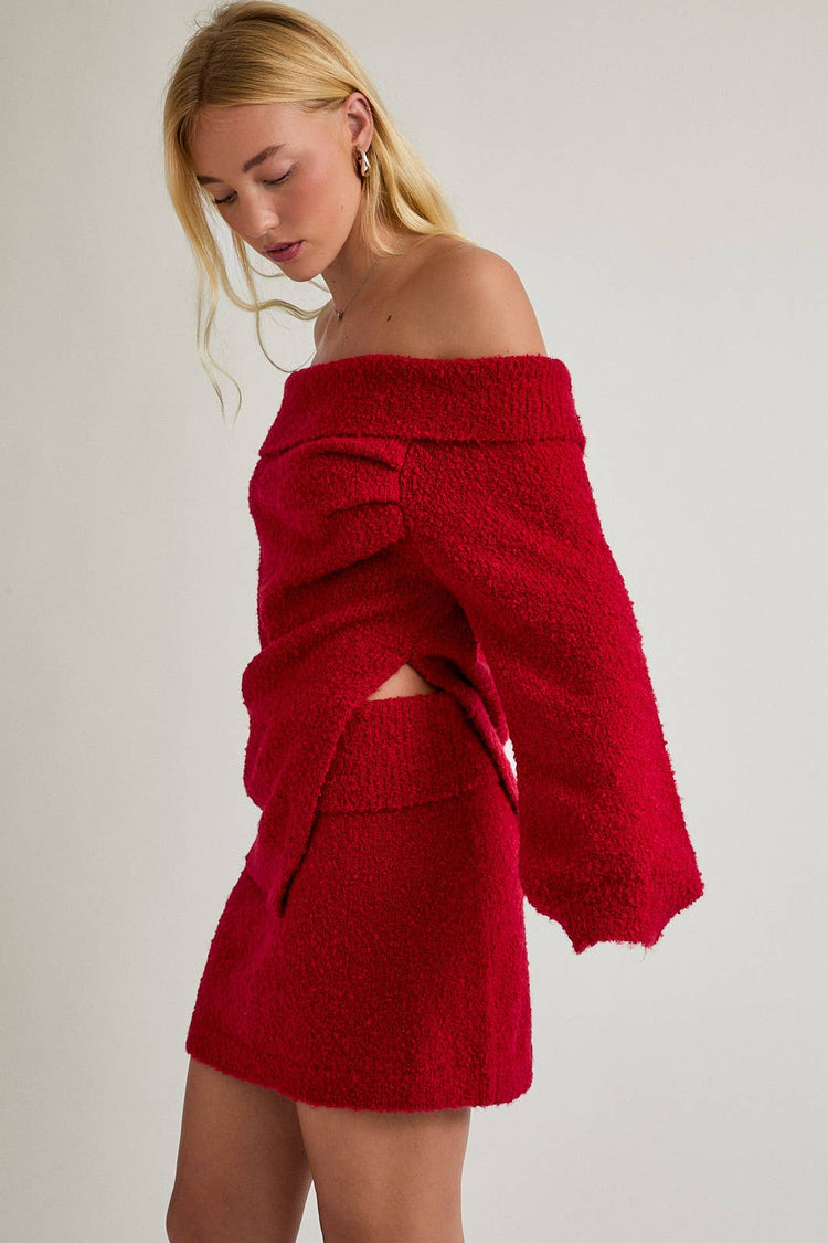 OFF SHOULDER ASYMMETRICAL TEXTURE SWEATER & MINI SKIRT