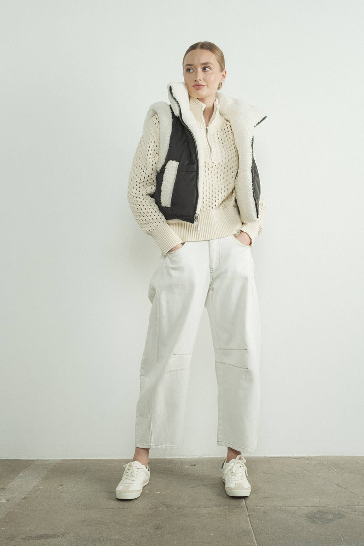 HOLIDAY REVERSIBLE SHERPA COZY VEST